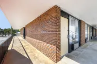 OYO克利夫蘭飯店，田納西州 - 停車場