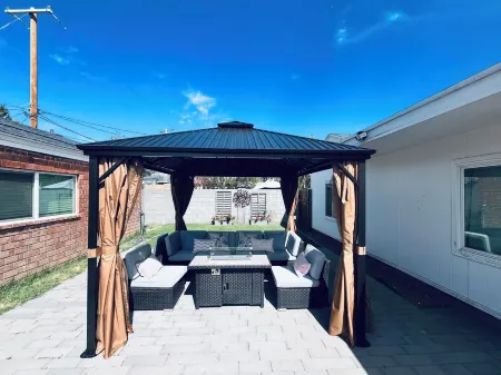 Private Guesthouse near Downtown Phoenix Отели рядом с достопримечательностью «Аризона Стейт Юниверсити Даунтаун Финикс Кампус»