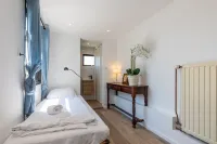 Bungalow in Sint Maartenszee Near Dunes