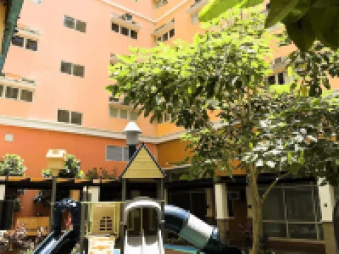 Jファム スイーツ ビニャンのホテル