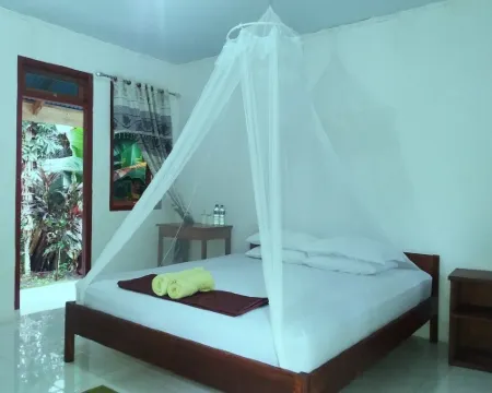 Tangkoko Macaca Hotels in Bitung