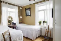 Strandflickornas Havshotell Lysekil Hotels in Kungshamn