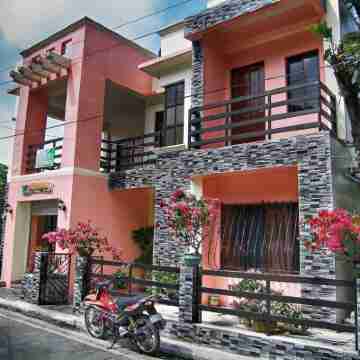 R&E Bed & Breakfast Hotel Exterior