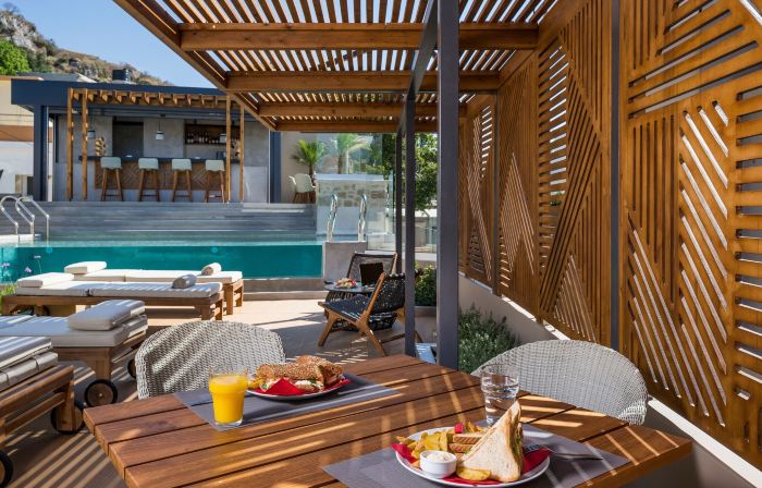 Casa d'Irene Deluxe Hotel
