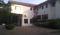 Crest Hotel Отели в г. Джос
