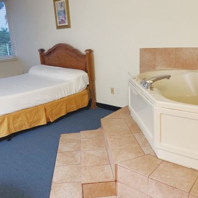 Deluxe King Room Miami Gardens Inn & Suites Promo Code