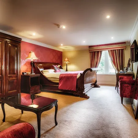 Mansion House Hotel Hotels in Elgin