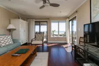 Kiawah Island Golf Resort - Villas Hotels near Roy Barth Tennis Center
