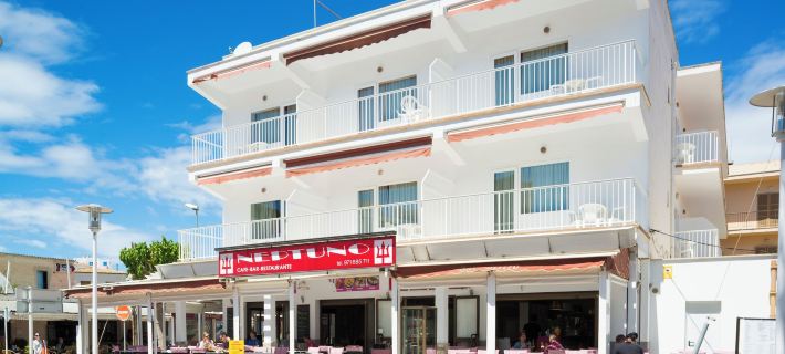 Hostal Neptuno Hotels in Peguera