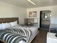 Sway Hotel