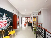 Homestay Jogja Dekat Ambarukmo by Simply Homy