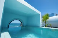 The Tropicana Hotel - Beach