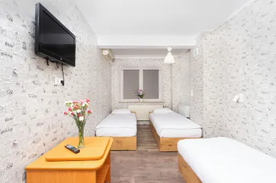 Victory Home Rooms Hotel di Gmina Ozarow Mazowiecki