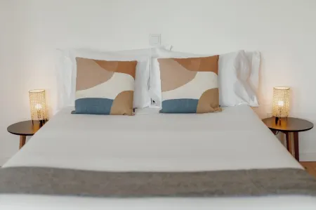 Courtyard Oporto Design Apartment F Отели рядом с достопримечательностью «Parque de São Roque»