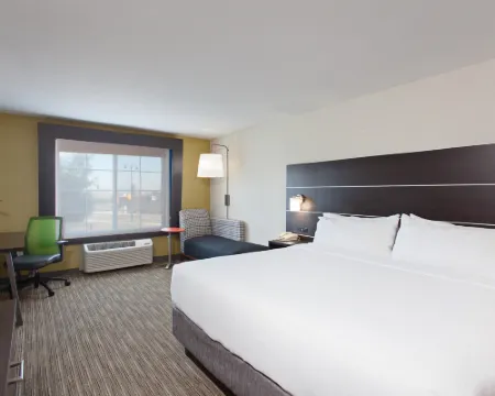 Holiday Inn Express & Suites OAKLAND-AIRPORT by IHG Hotels in Oakland