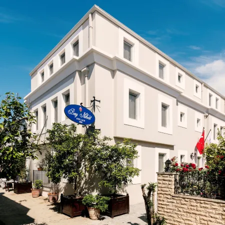 Bay Nihat Lale Otel