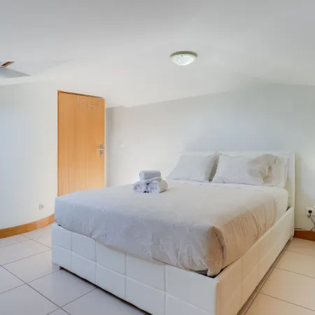 Duplex Camara de Lobos