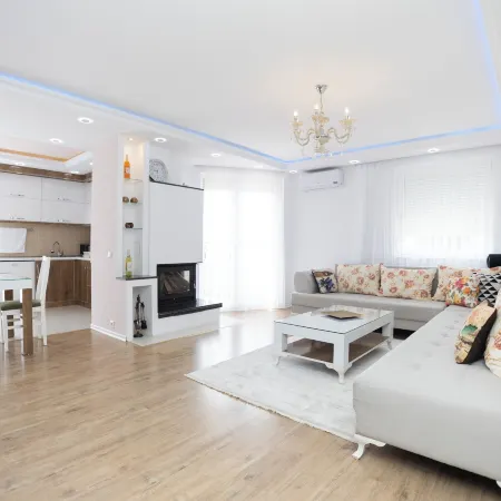 Dodona Apartments