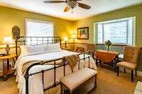J Patrick Inn - Pools