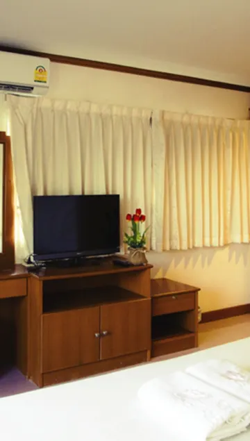 ห้องซูพีเรียร์ เตียงใหญ่ 1 เตียง