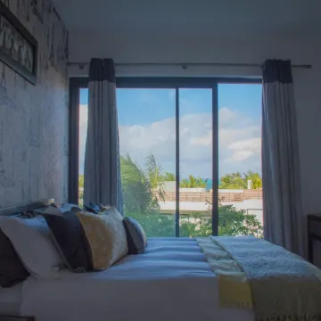 Azuri Apartment with Beach, Pools, Gym, Restaurants, Spa, Boats, Kids Corner