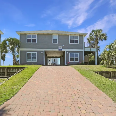 Flamingo Roost by Pristine Properties Vacation Rentals