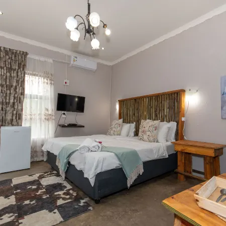 Woodpeckers Guest House