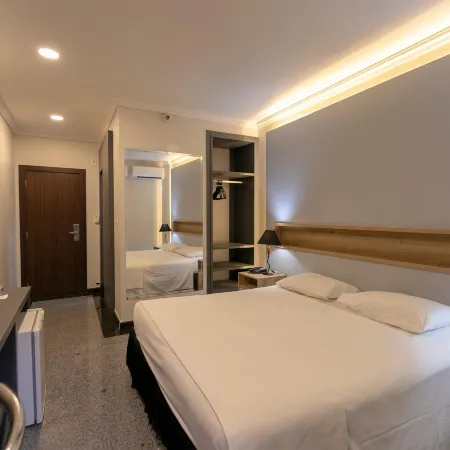 Da Vinci Hotel & Conventions
