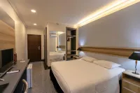 Da Vinci Hotel & Conventions