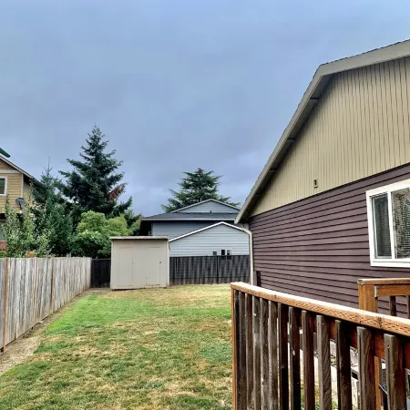 2 BR Single Story Townhouse w King Bed