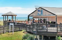 Breathtaking Views and Abundant Amenities - Stunning Oceanfront Escape Hotels in Surfside Beach