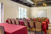 Holiday Inn Express Denver Central - North Hotel di North Washington