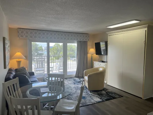 Summer Sands - 102 Hotels in Wrightsville Beach