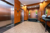 Luxury at River Market