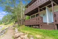 Tranquil Haven - Riverfront, Fireplace, Mountain Views