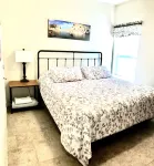 Scenic Views and Spacious Outdoor Space - Tranquil Oasis