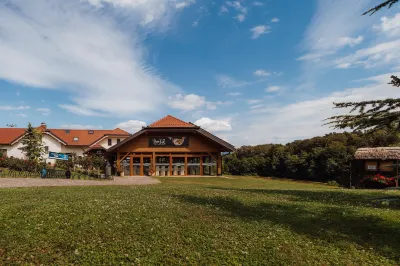 Guesthouse Iršič Hotels in Zabljek