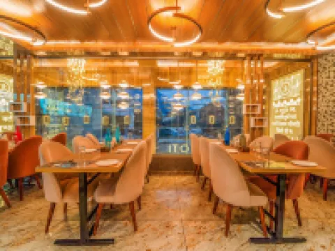 Hotel the Grand Dewan โรงแรมในกัตรัช