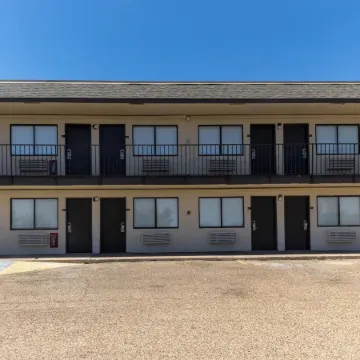 Super 8 by Wyndham Big Spring