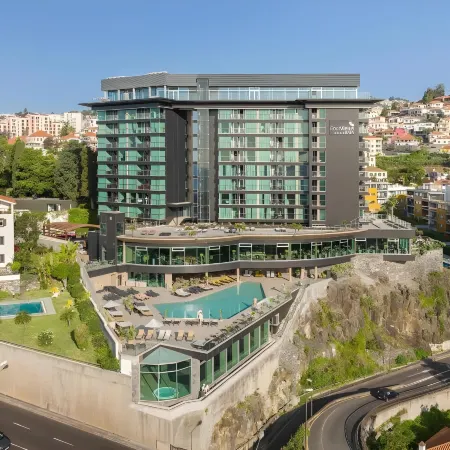 The Views Baia - Adults Only