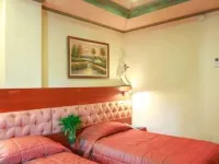 Duroy Hotel Hotels near Raouche