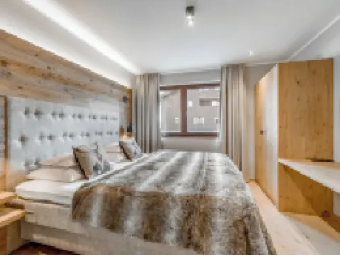 AlpenParks Hotel & Apartment Arlberg Warth Mit Pool Hotels in Steeg