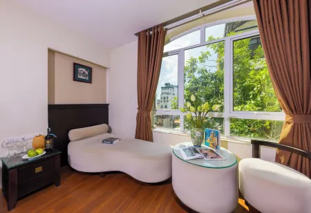 Centre Point Hanoi Hotel