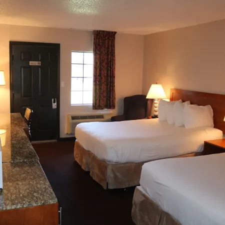 Friendship Inn Отели в г. Алтус