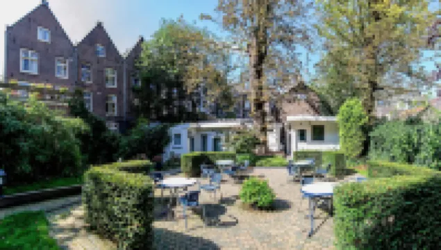 Hotel Alexander Hotels near Rijksmuseum