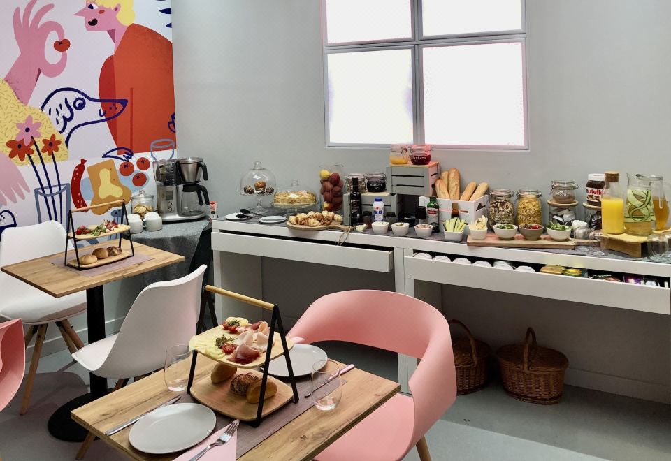 artotel BudapestOver view