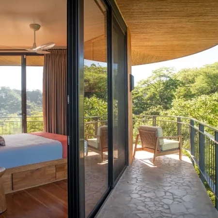 Suitree Experience Hotel