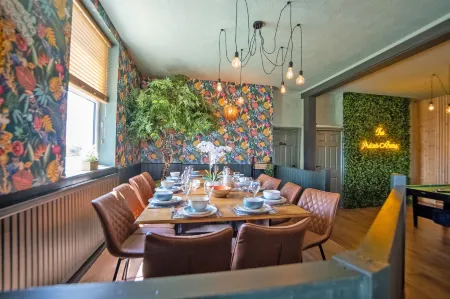 Entire Venue with Accommodation Sleeps up to 19 - Waterfall Country Escape Wales