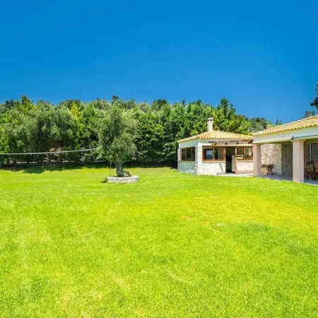 Villa Roula with Private Pool