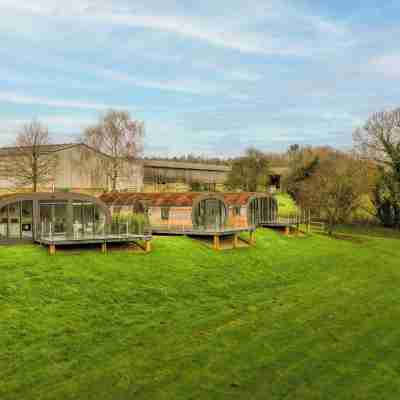 Stunning Sustainable Pod on Old Chalford Farm! Hotel Exterior
